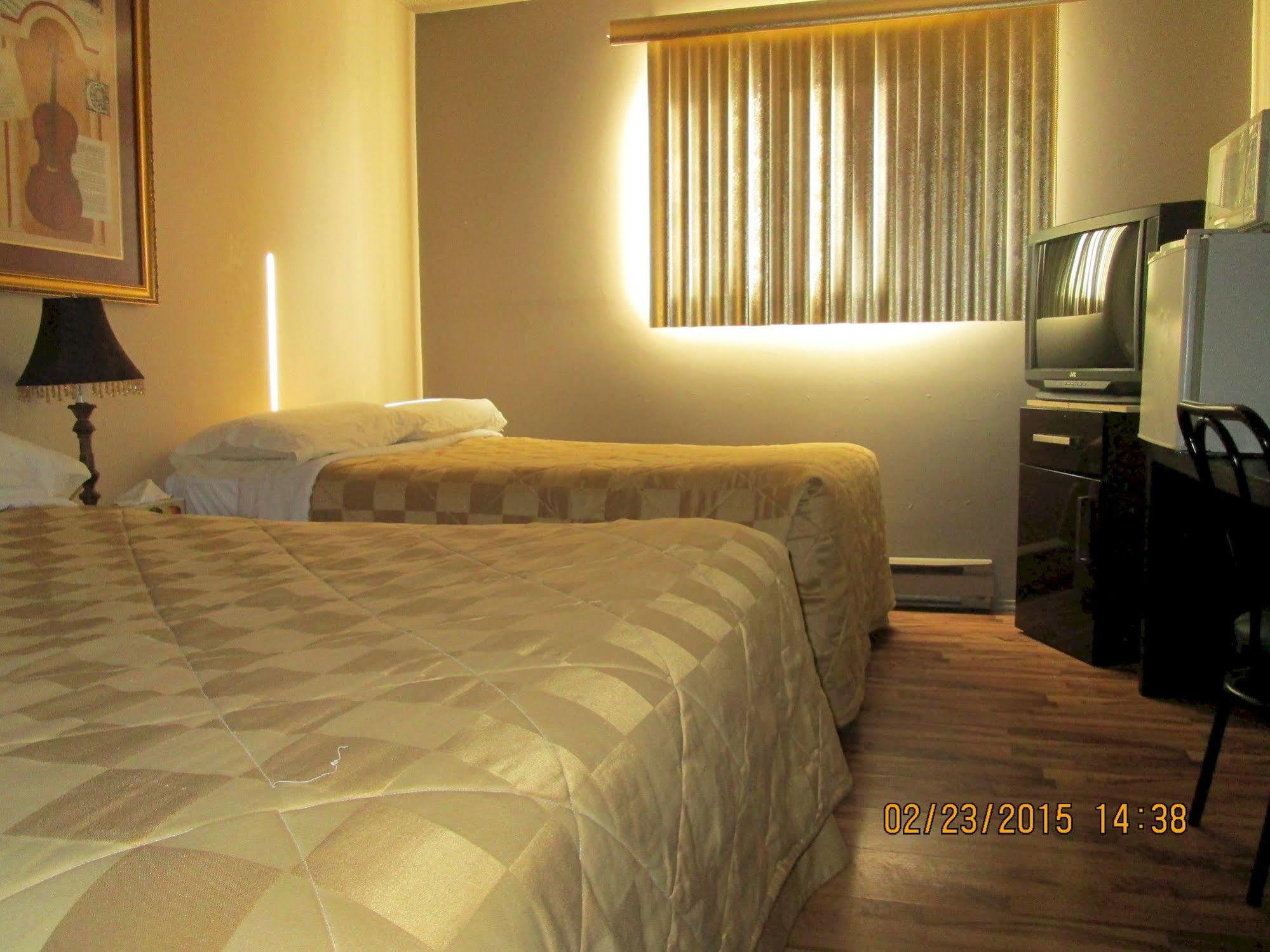 Motel Lustre D'Or L'Ancienne-Lorette エクステリア 写真